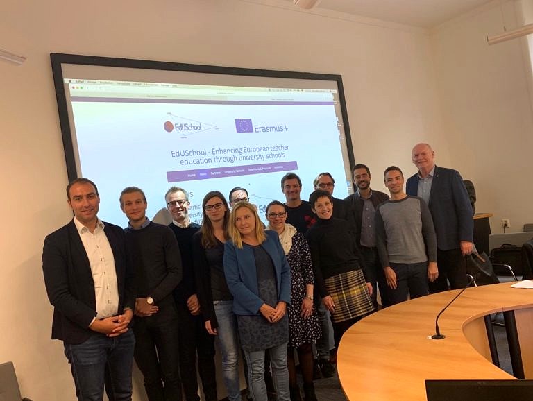 Universitätsschulkonzeption im Vergleich: EduSchool-Projektmeeting in Brno (Tschechien)